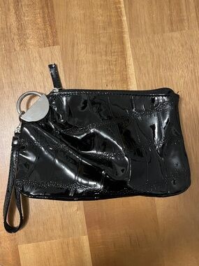 Chateau Black Croc-Embossed Patent Wristlet